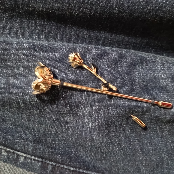 Denim top, button up with 7/8 sleeves - Picture 5 of 6